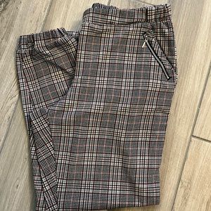 Plaid dress pants- joggers. Size large